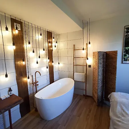 Апартаменты Gorna Vibes Юговице