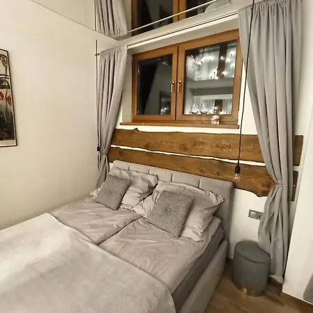 아파트 Gorna Vibes *